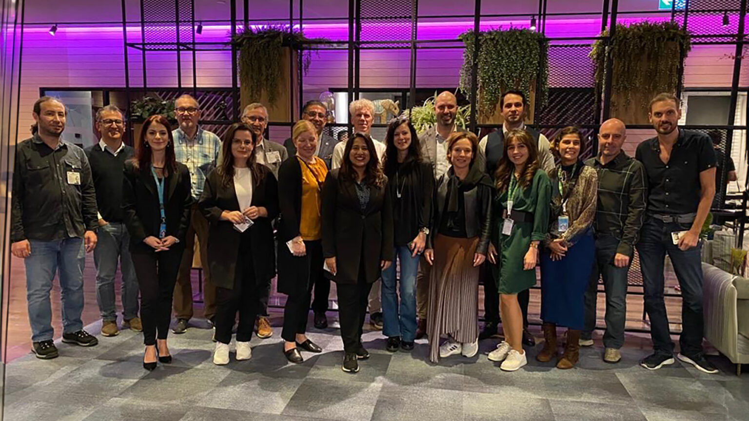 Inclavi Experts posing at Istanbul Airport