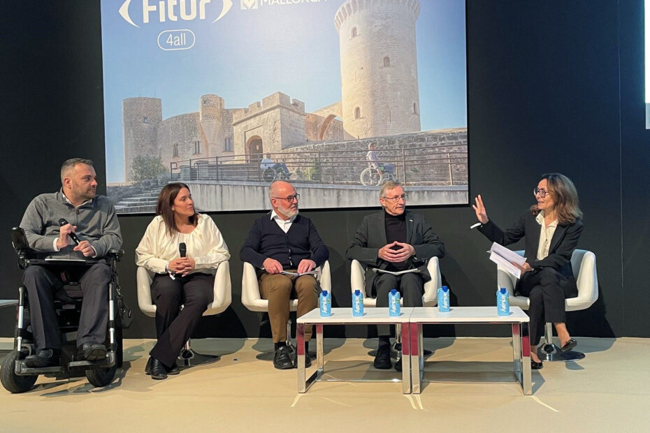 Panelists at Madrids FITUR FAIR